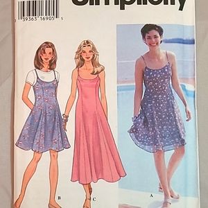 Slip Dress Jumper Sewing Pattern Simplicity 9682 Size 4 6 8 UNCUT